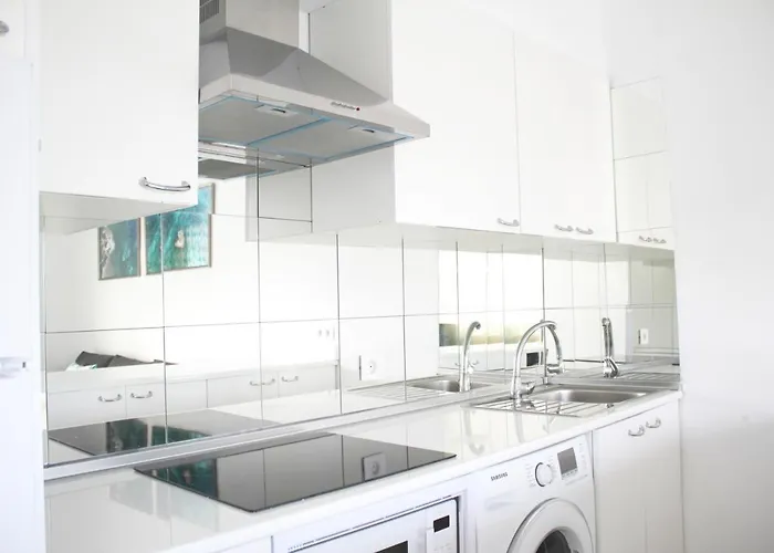 Harmony & Ocean Waves Apartman *